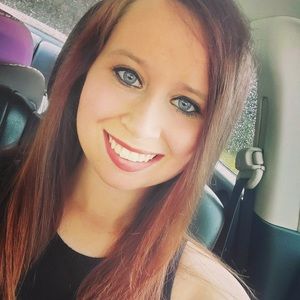 Meet your Posher, Stacey